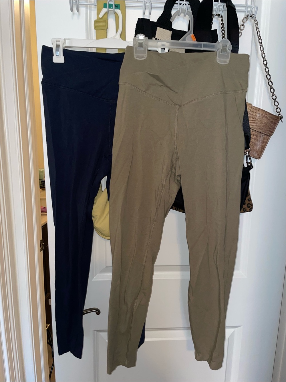 2 Extra High Rise Leggings